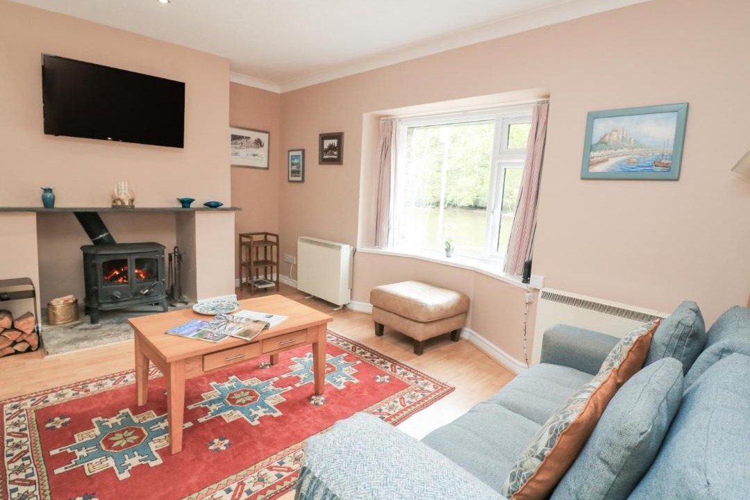 Photo of Others in Tuckenhay