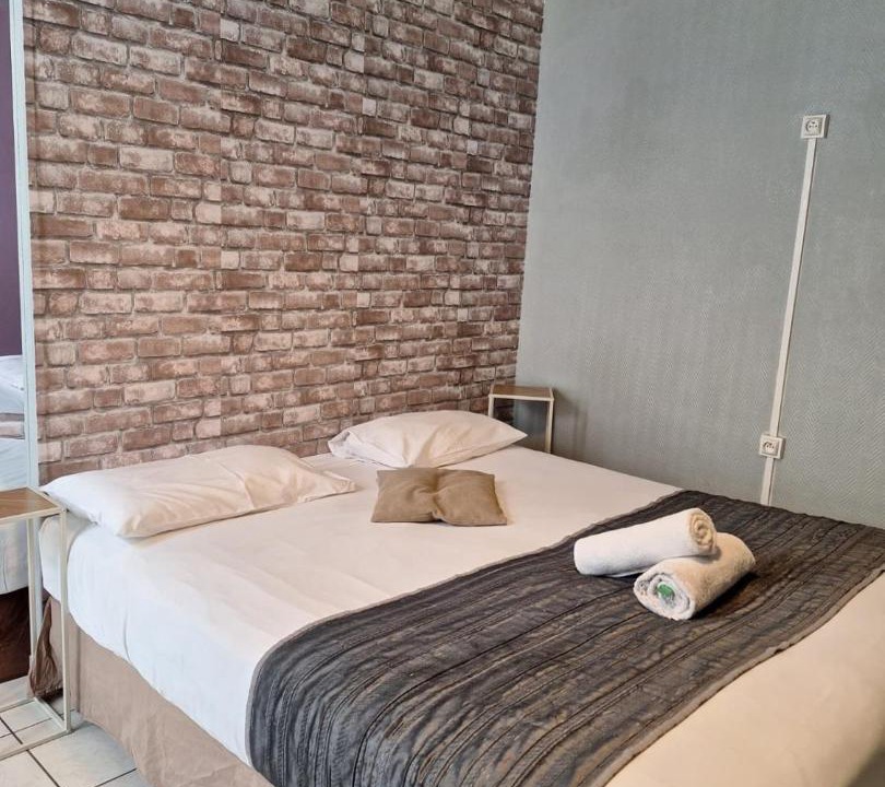 Photo of Bedroom in Clignancourt