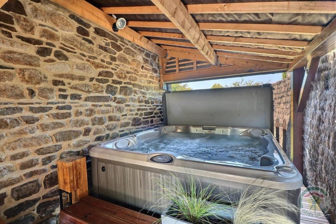 Photo of Others in Mont-Dol