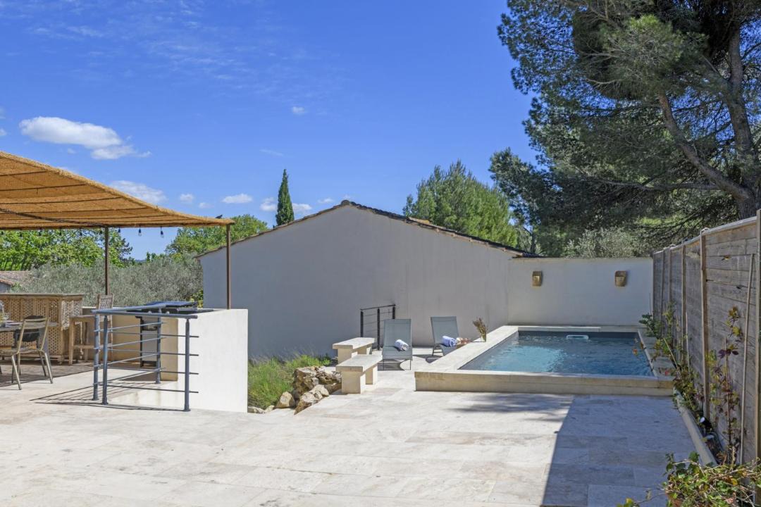 Photo of Others in Paradou