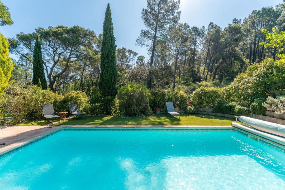 Photo of Others in Mondragon