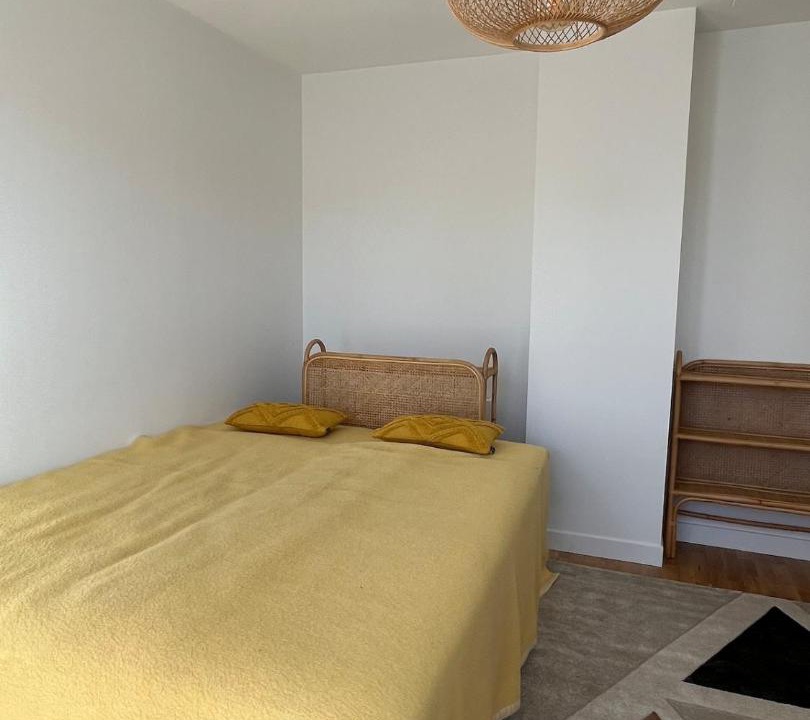 Photo of Bedroom in Epone