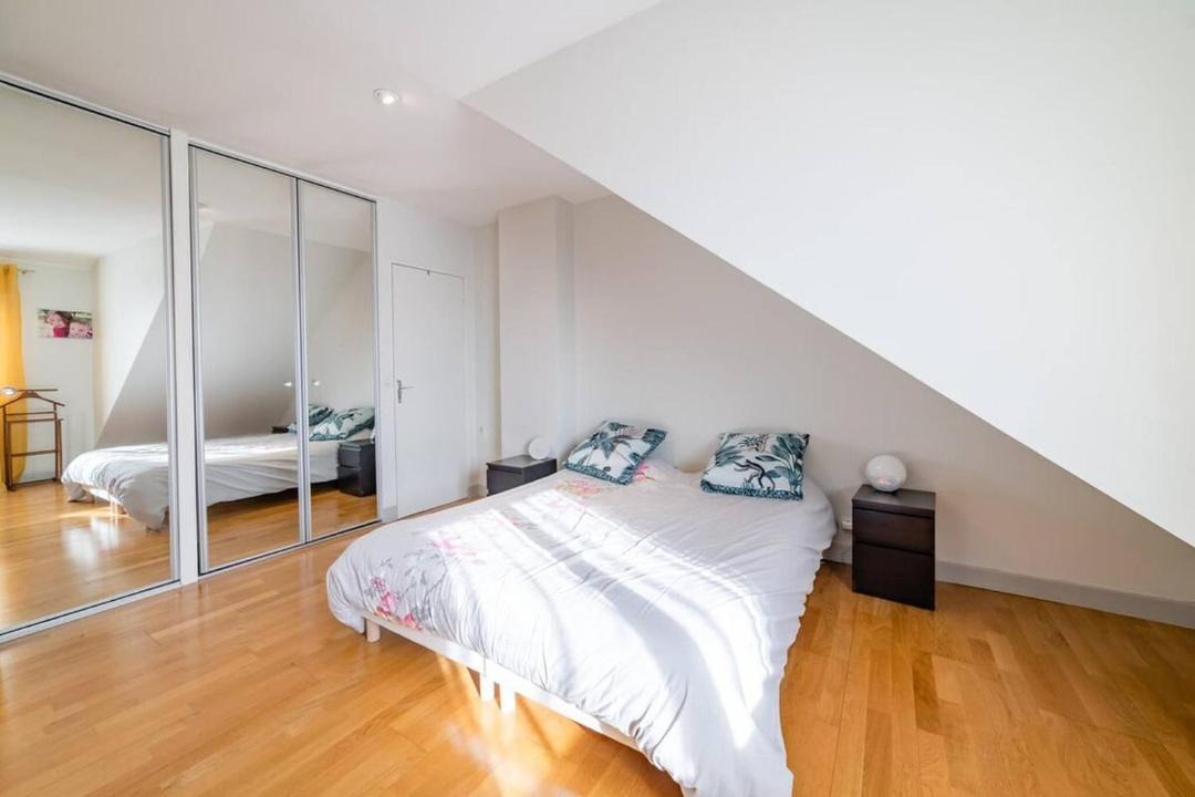 Photo of Bedroom in Auxerre