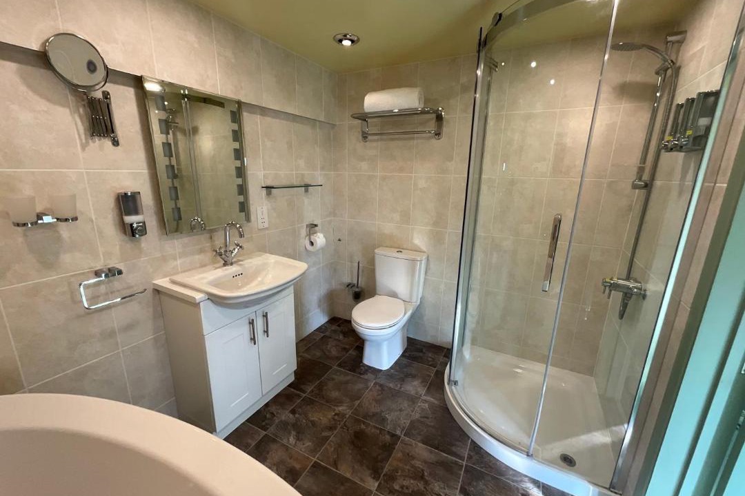 Photo of Bathroom in Elmstead Market