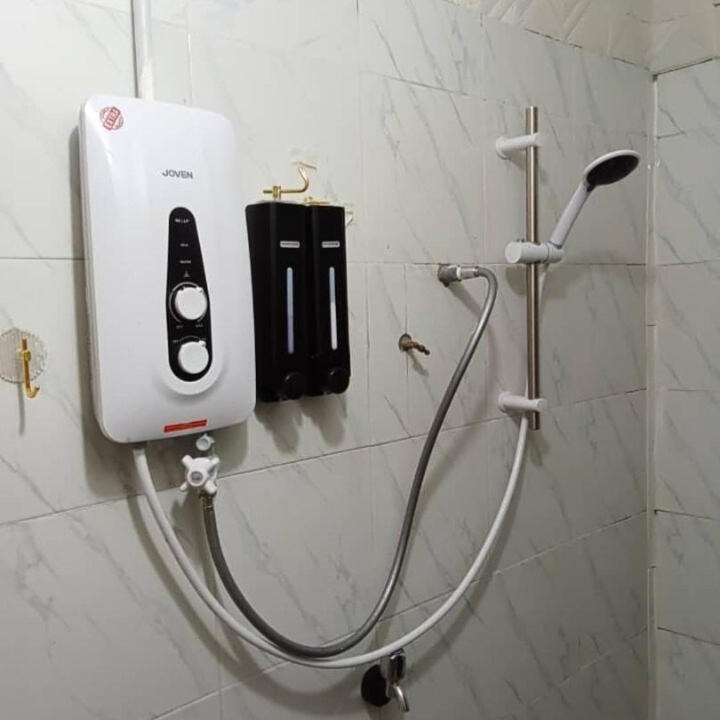 Photo of Bathroom in Kampung Bukit Bunga