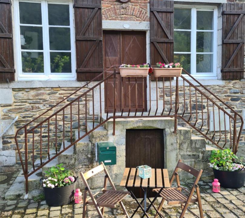 Photo of Others in Revin