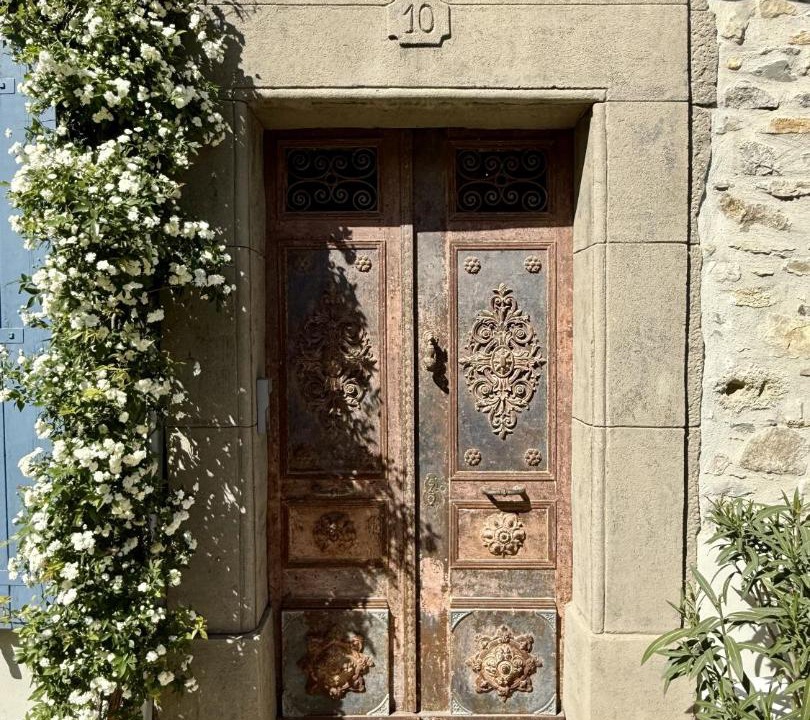 Photo of Others in Roubia