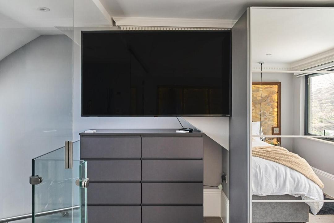 Photo of Bedroom in Knight's Hill