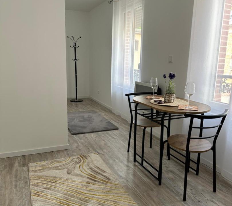 Photo of Others in Epernay