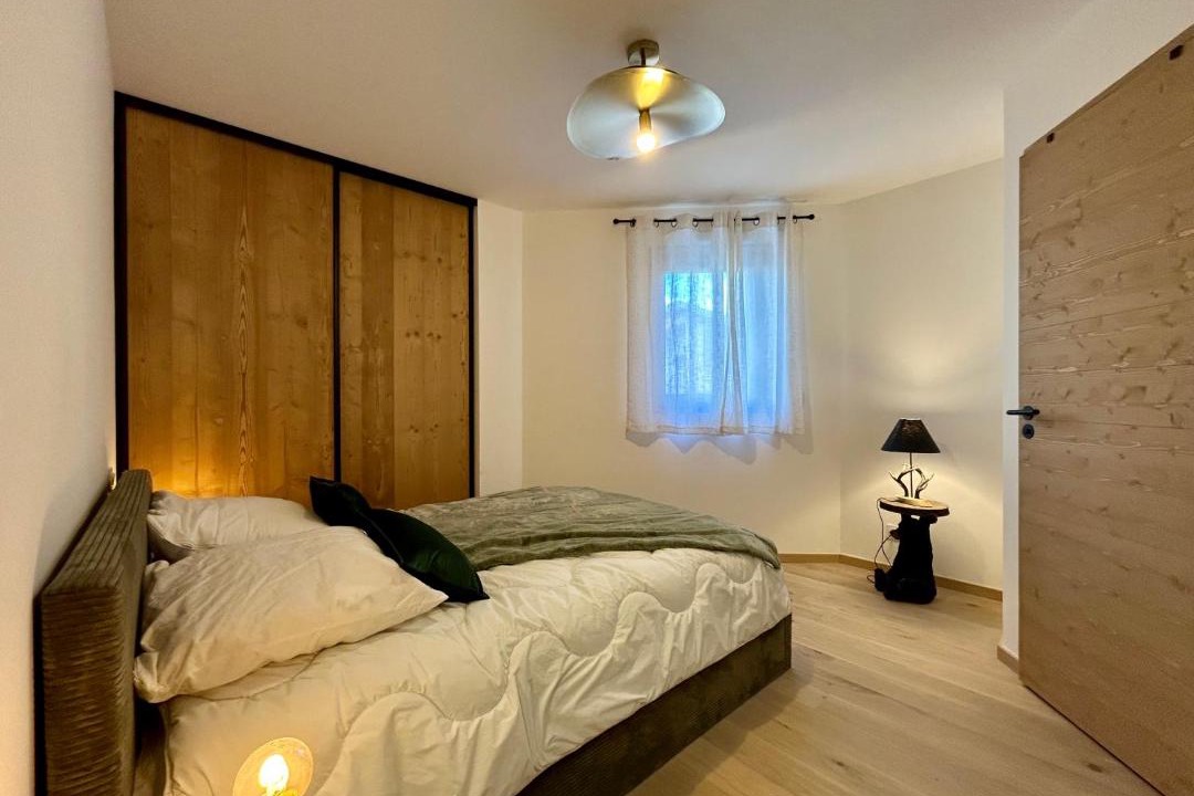 Photo of Bedroom in Eclose-Est