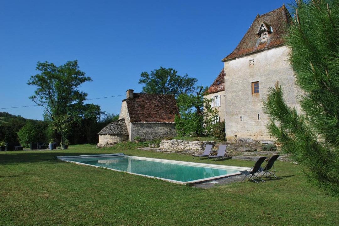 Photo of Others in Montfaucon