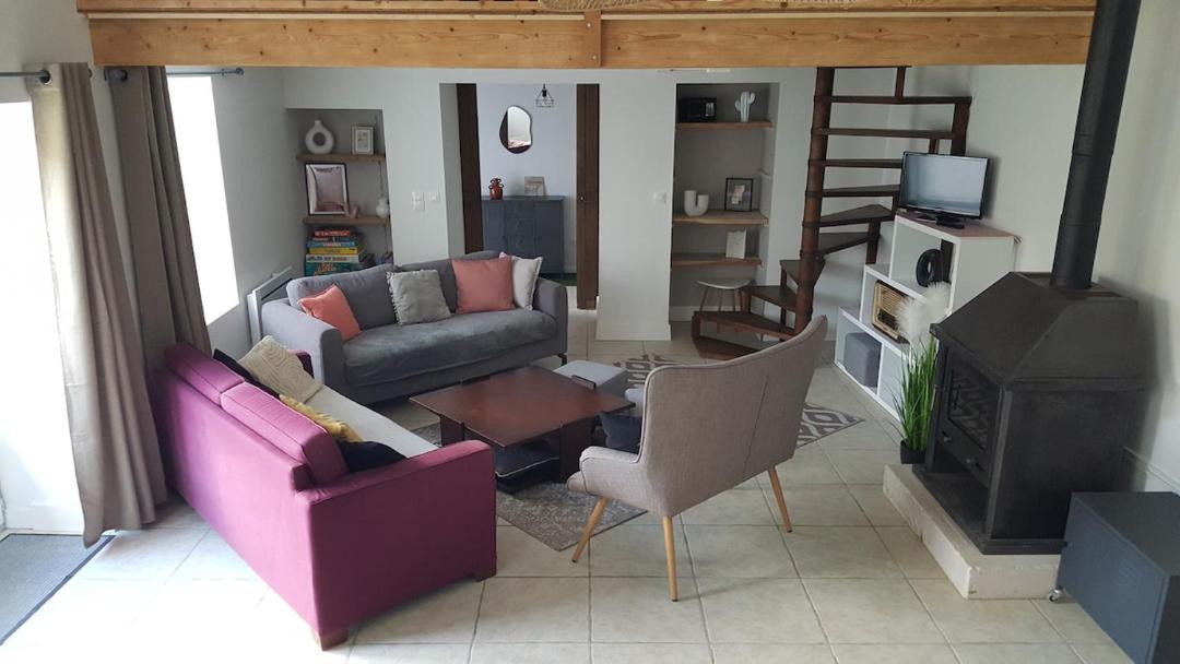 Photo of Livingroom in Chenay