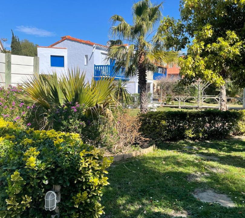 Photo of Others in Les Hauts de Canet