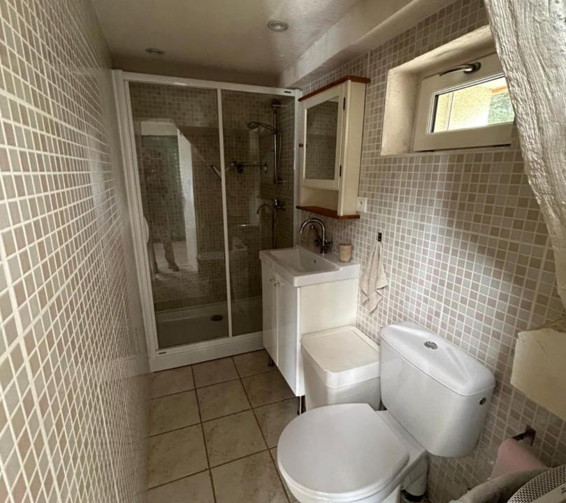 Photo of Bathroom in Lusigny-sur-Ouche