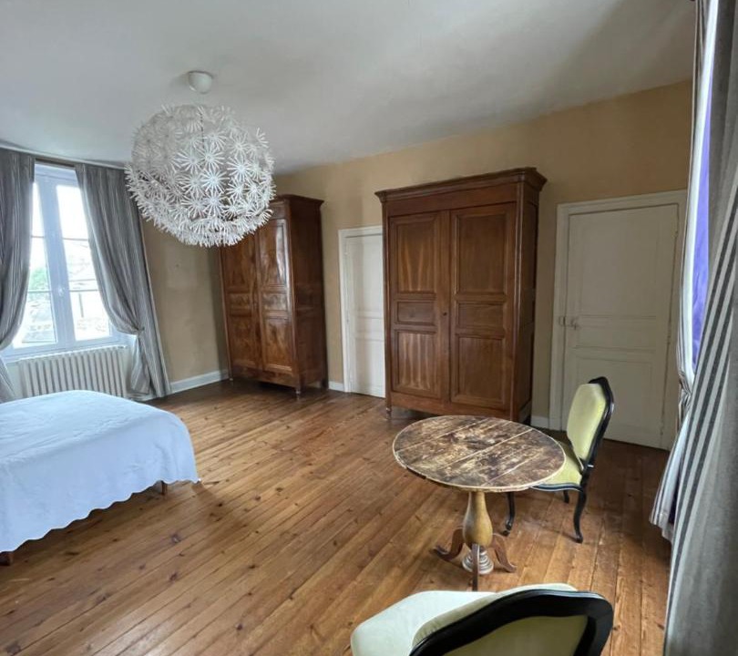 Photo of Bedroom in Bollee