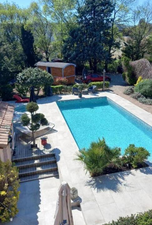 Photo of Others in Le Bosc