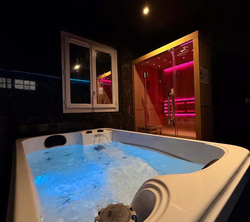 Photo of Others in Auxerre