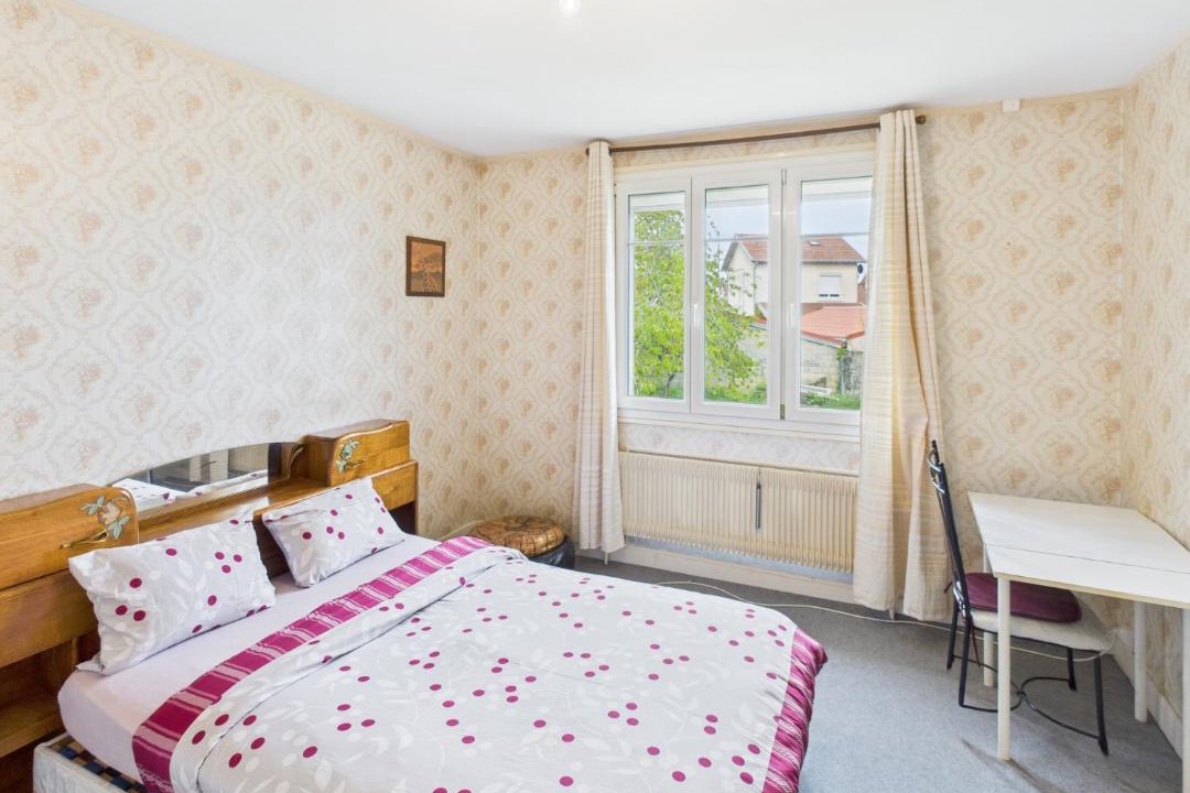 Photo of Bedroom in Romilly-sur-Seine