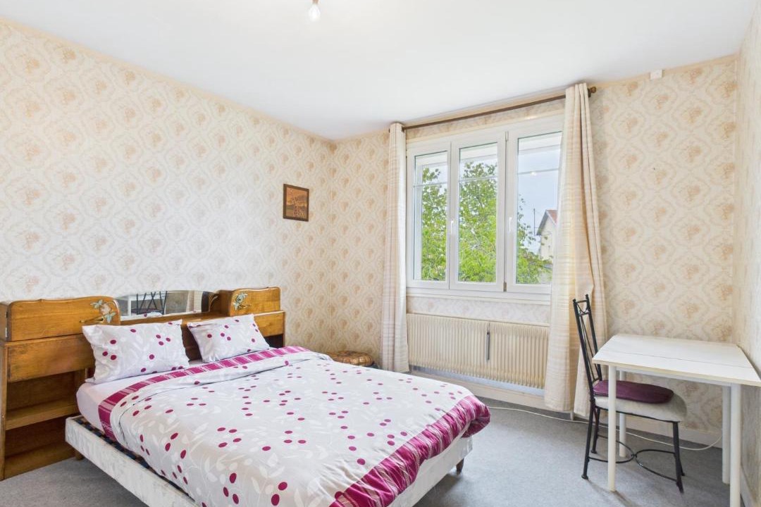 Photo of Bedroom in Romilly-sur-Seine
