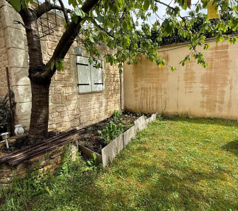 Photo of Others in Beaune