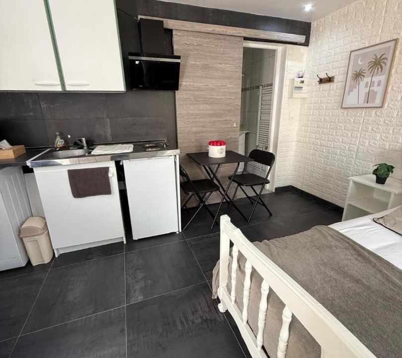 Photo of Others in Beaune