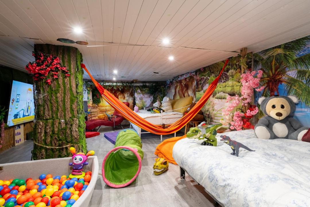 Photo of Others in Calais