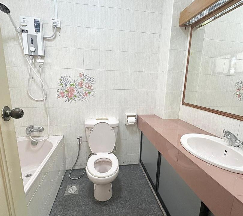 Photo of Bathroom in Pasir Gudang