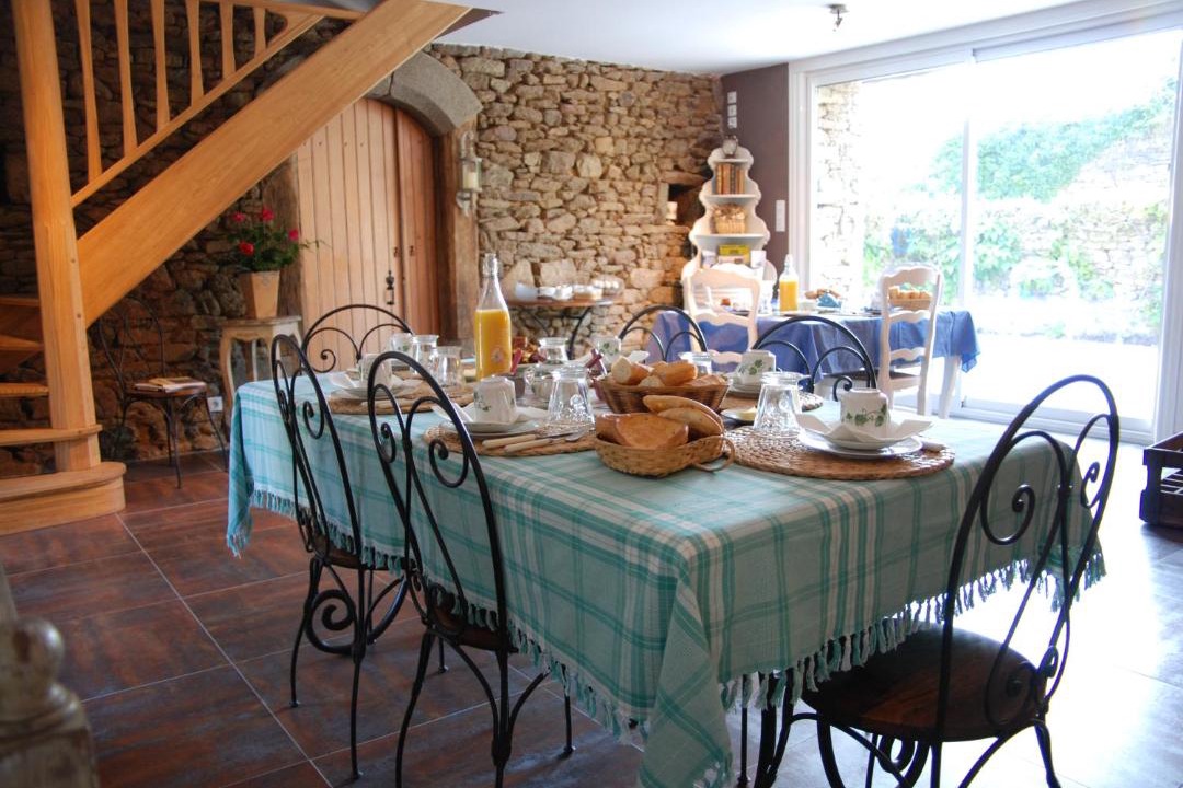 Photo of Kitchen in Pleudihen-sur-Rance