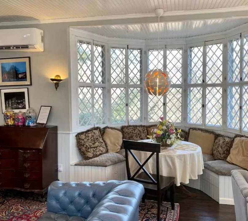 Photo of Livingroom in Pittsfield