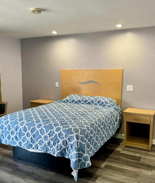 Photo of Bedroom in Saugus