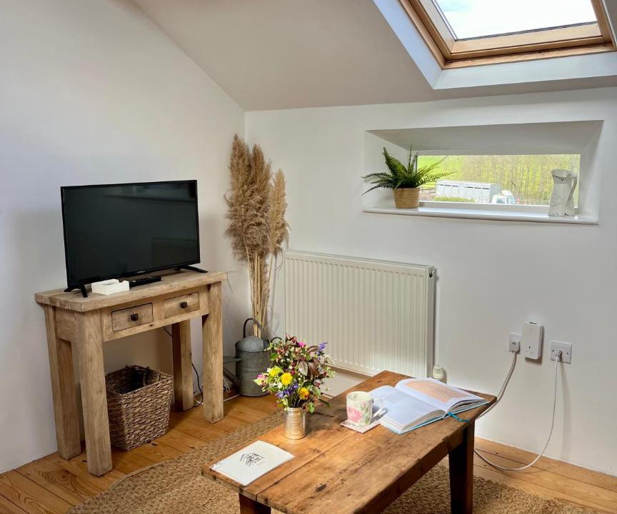 Photo of Others in Kington