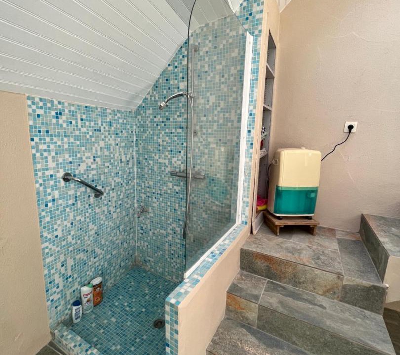 Photo of Bathroom in Lagery