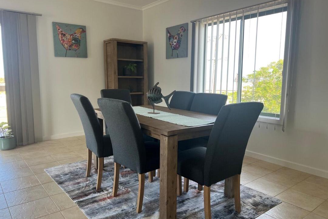 Photo of Others in Kingscote