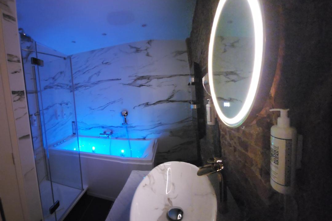 Photo of Bathroom in Castres