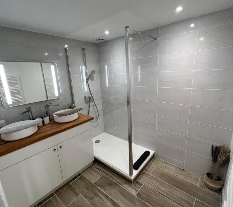 Photo of Bathroom in Auxonne