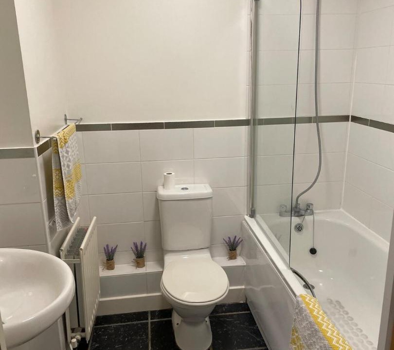 Photo of Bathroom in West Cliff