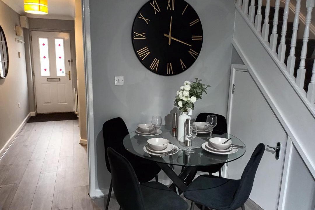 Photo of Others in Oldbury