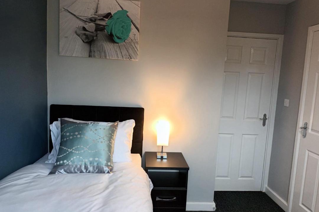 Photo of Bedroom in Oldbury