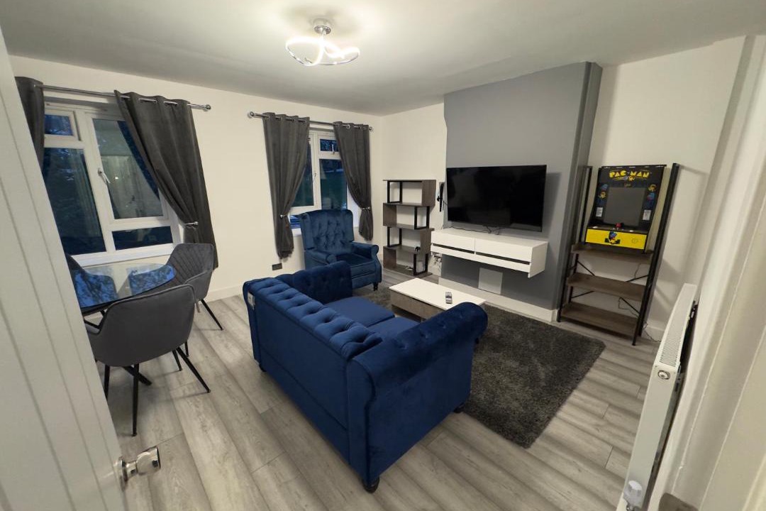 Photo of Others in Forest Hill