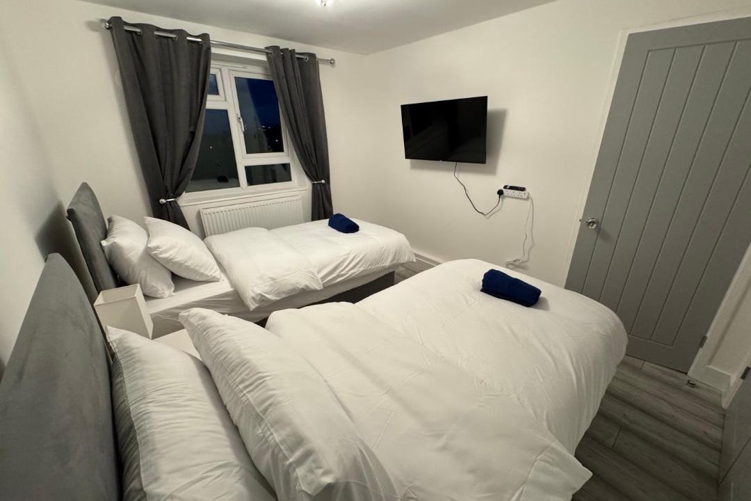 Photo of Bedroom in Forest Hill