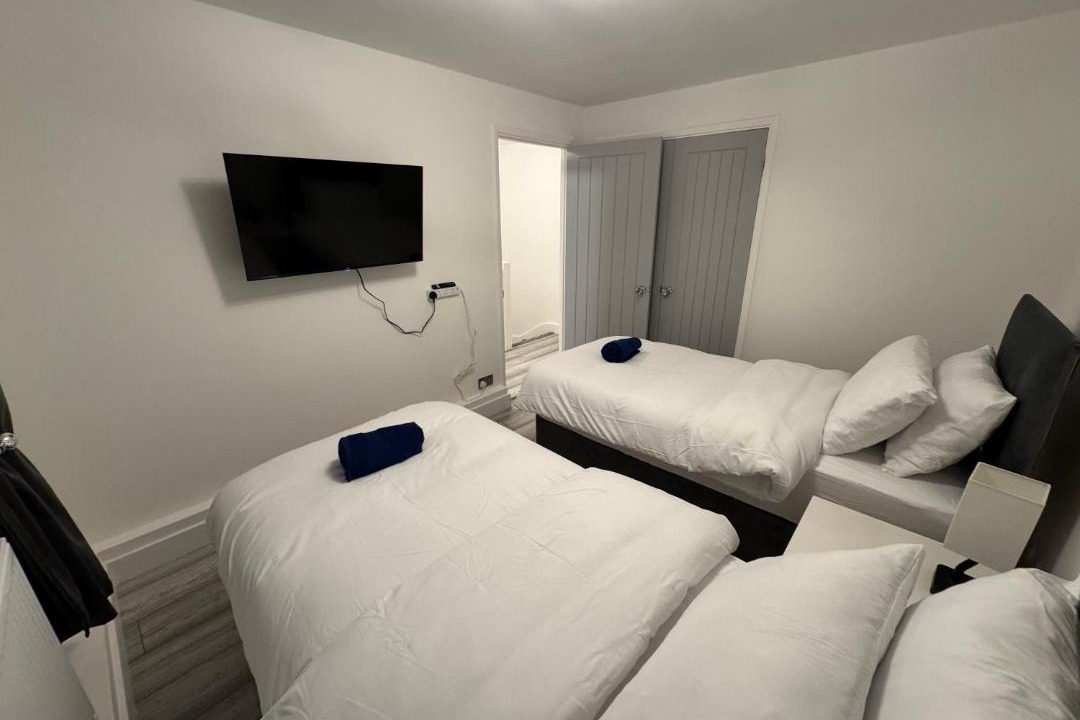 Photo of Bedroom in Forest Hill