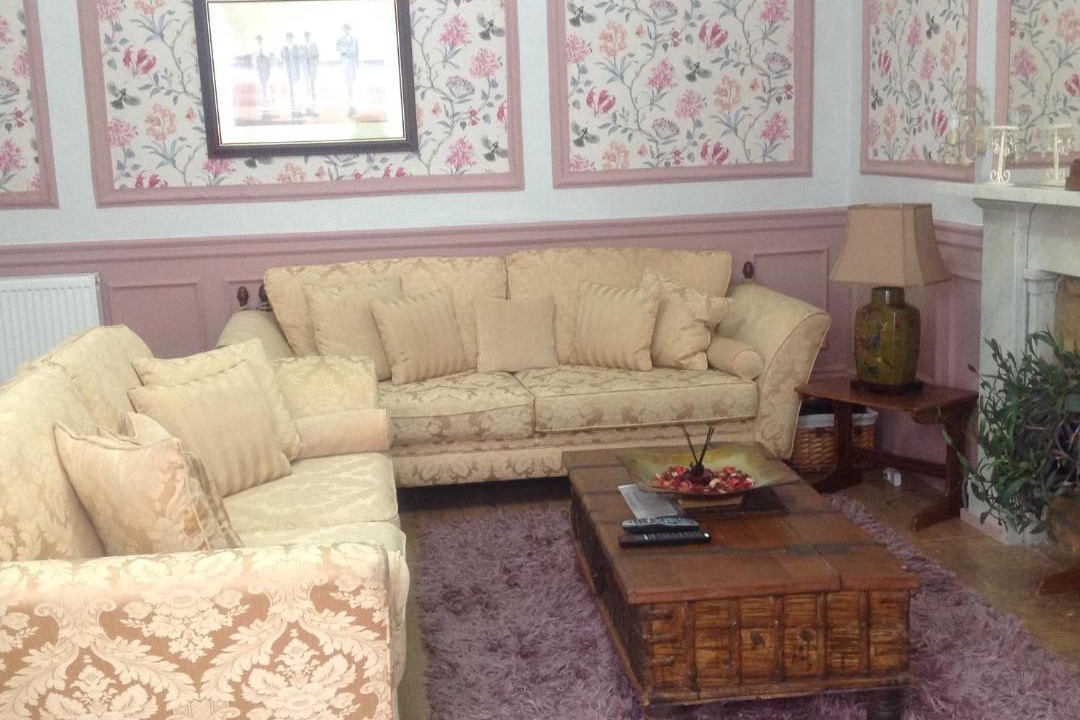 Photo of Livingroom in Busby