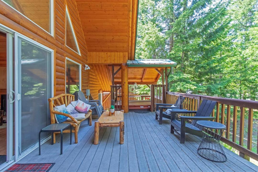 Photo of Others in Packwood