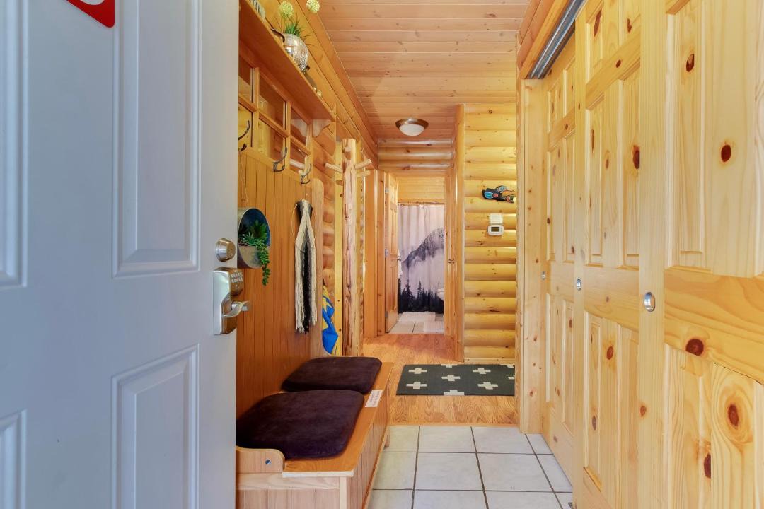 Photo of Others in Packwood