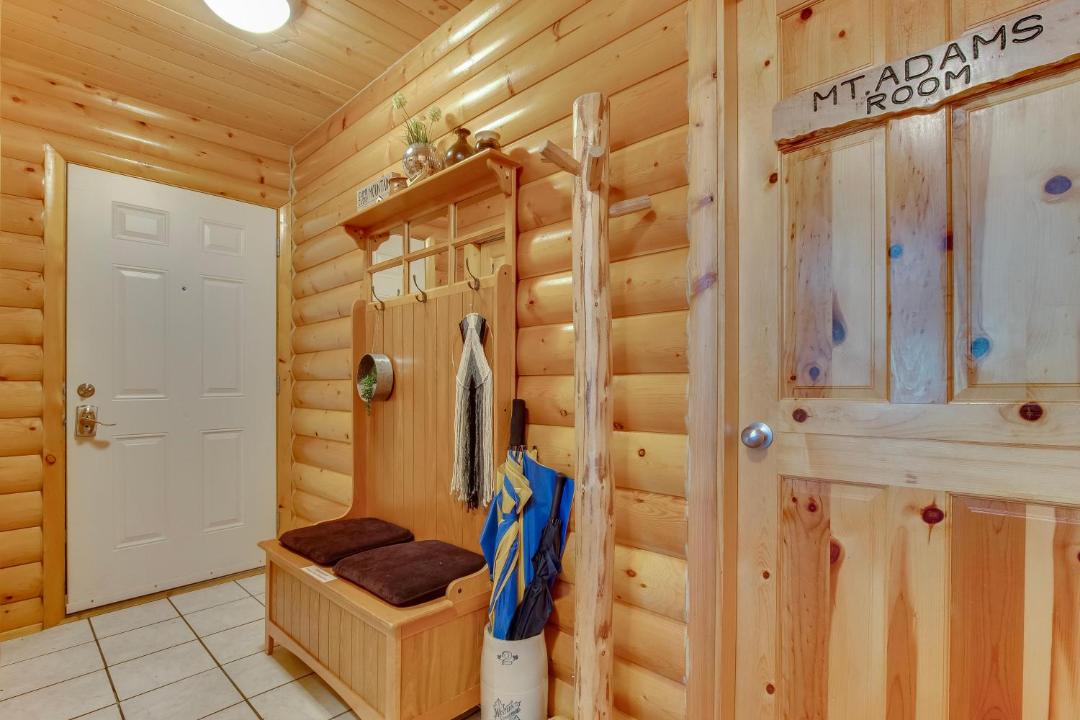 Photo of Bathroom in Packwood
