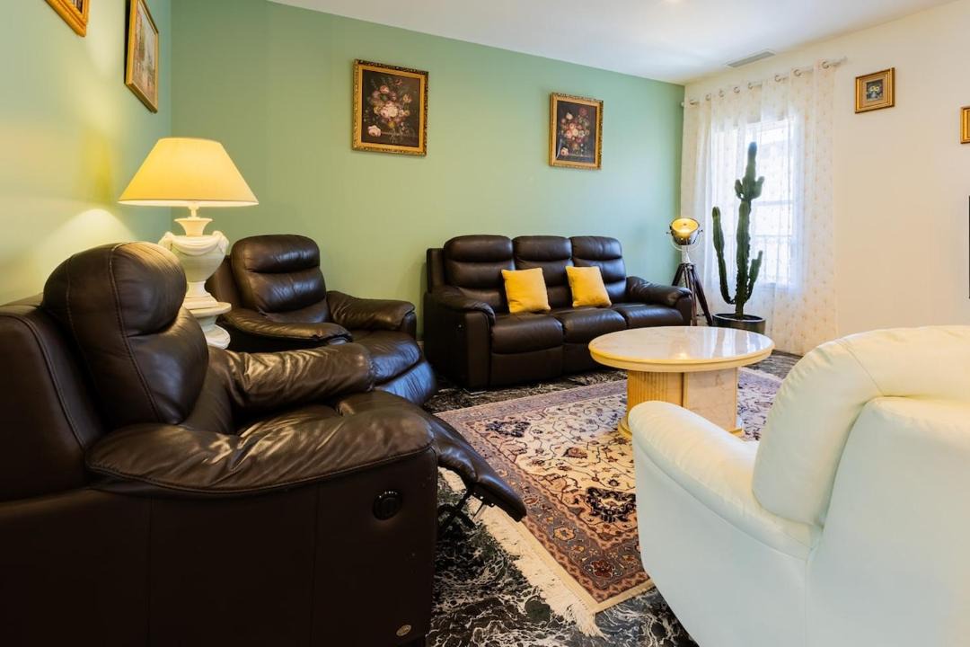 Photo of Livingroom in Frontignan