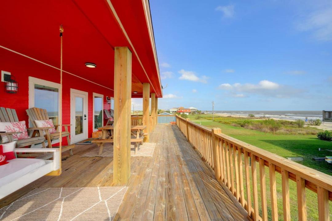 Photo of Patio Balcony in Port Bolivar