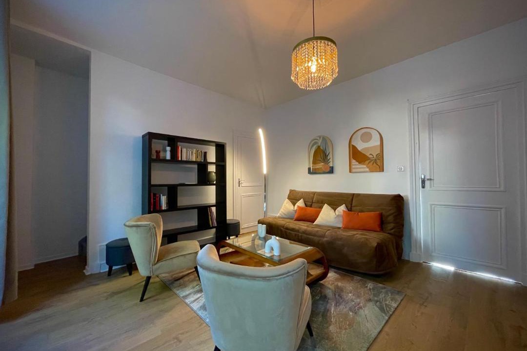 Photo of Others in Echire