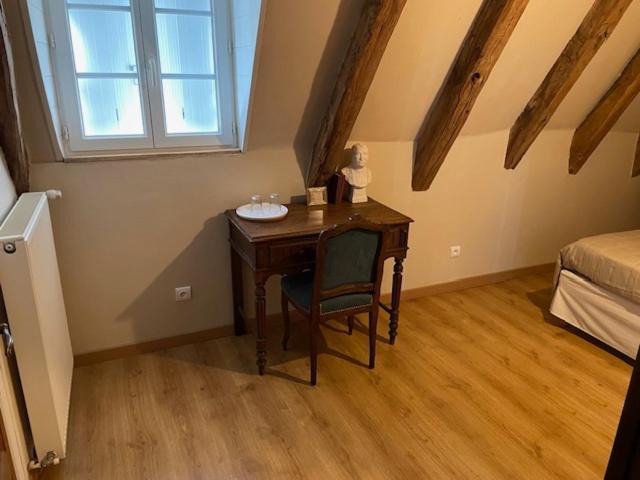 Photo of Others in Camps-Saint-Mathurin-Leobazel