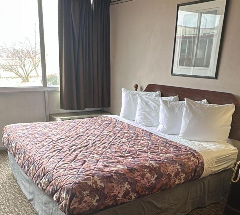 Photo of Bedroom in Napoleon